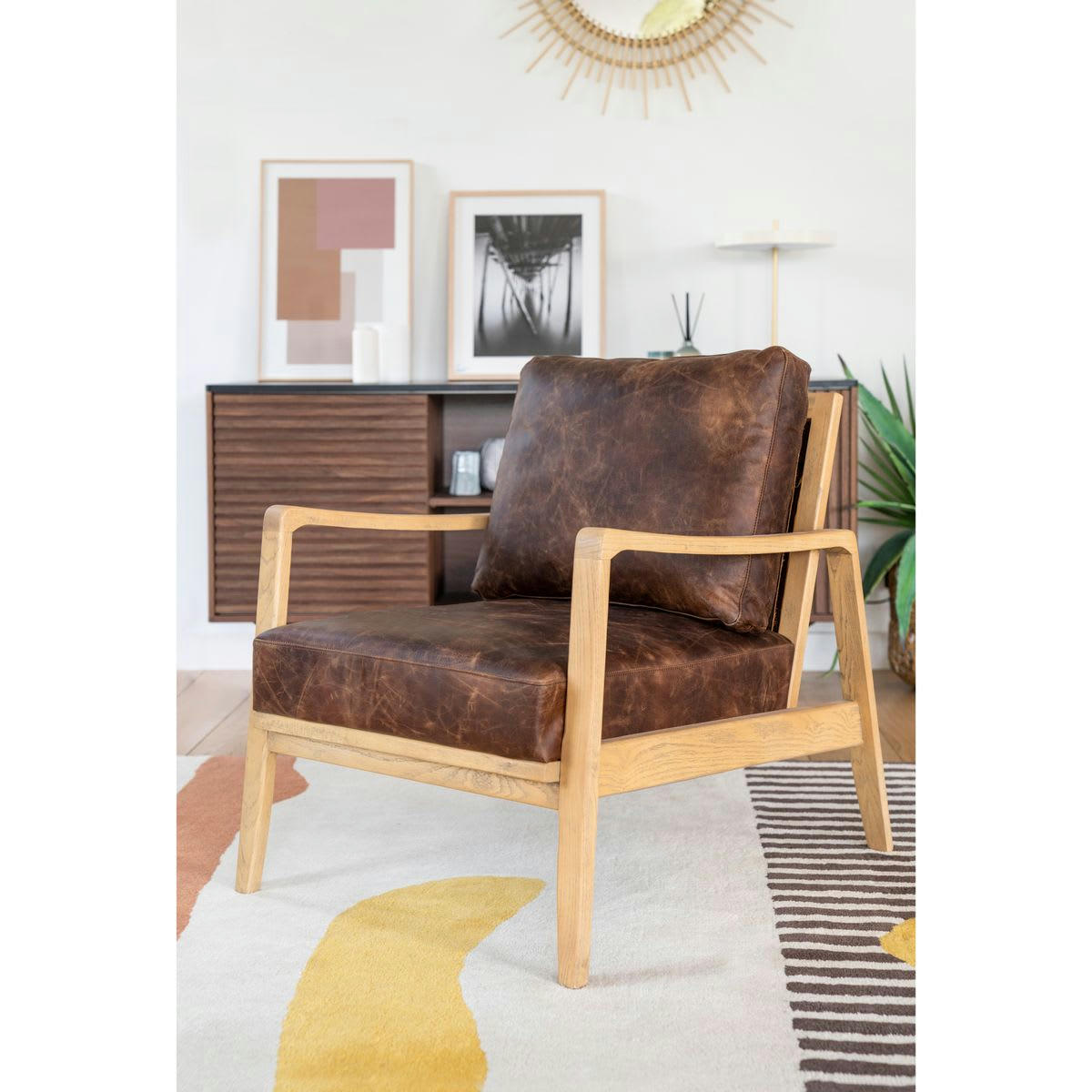 PABLO - Fauteuil cuir marron pieds frêne naturel