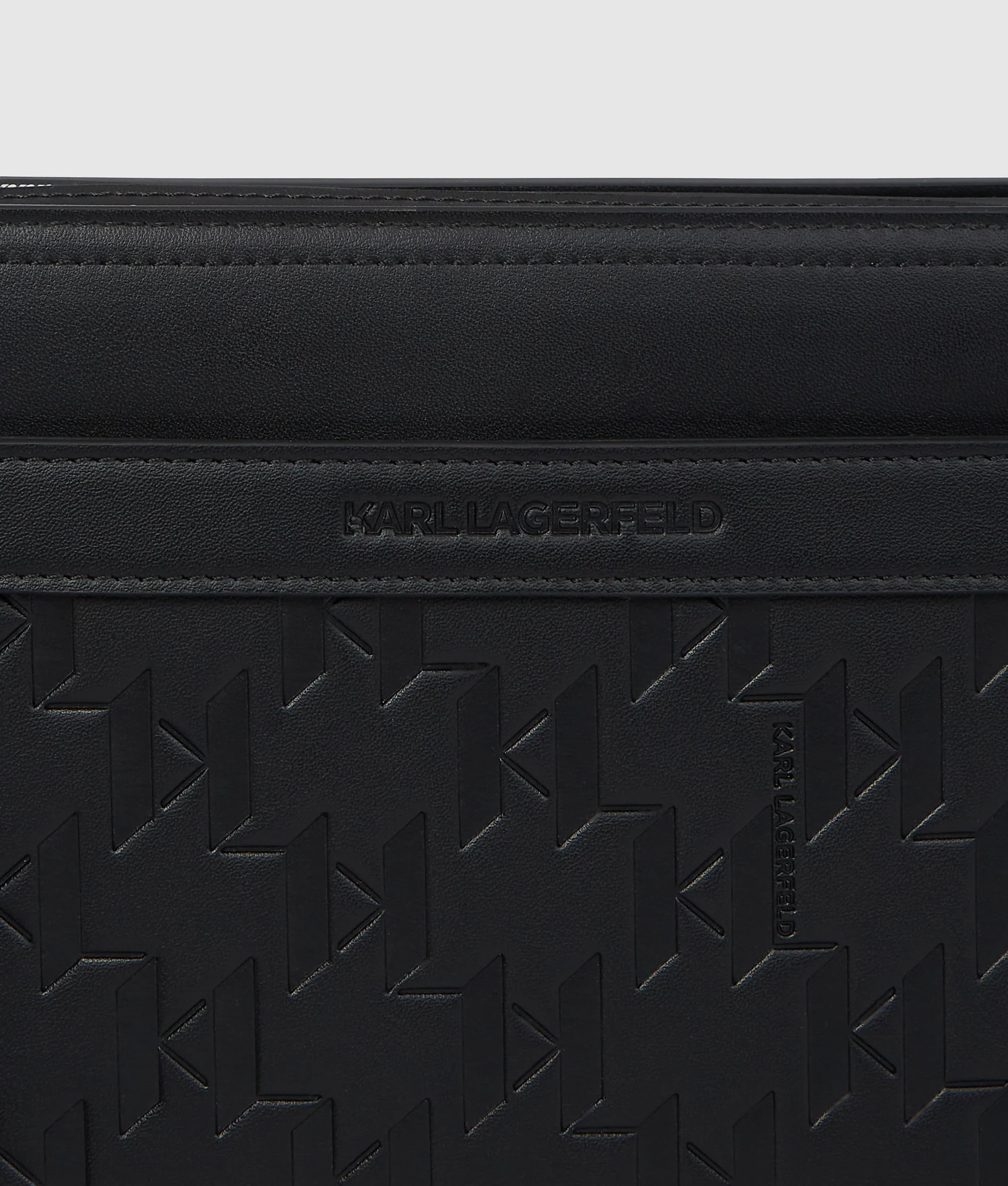Pochette K/Traveller avec dragonne