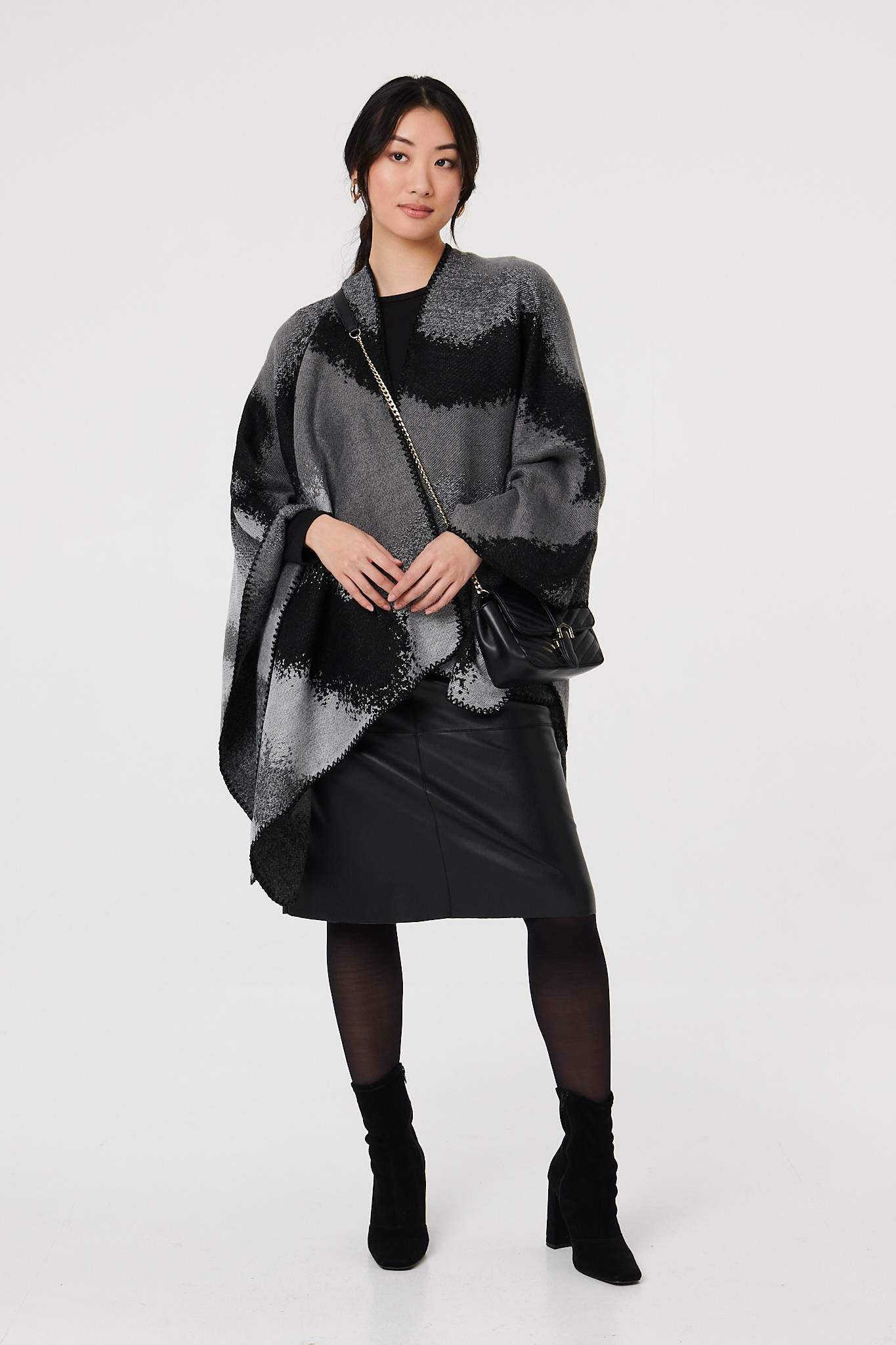 Izabel London Abstract Print Oversized Poncho