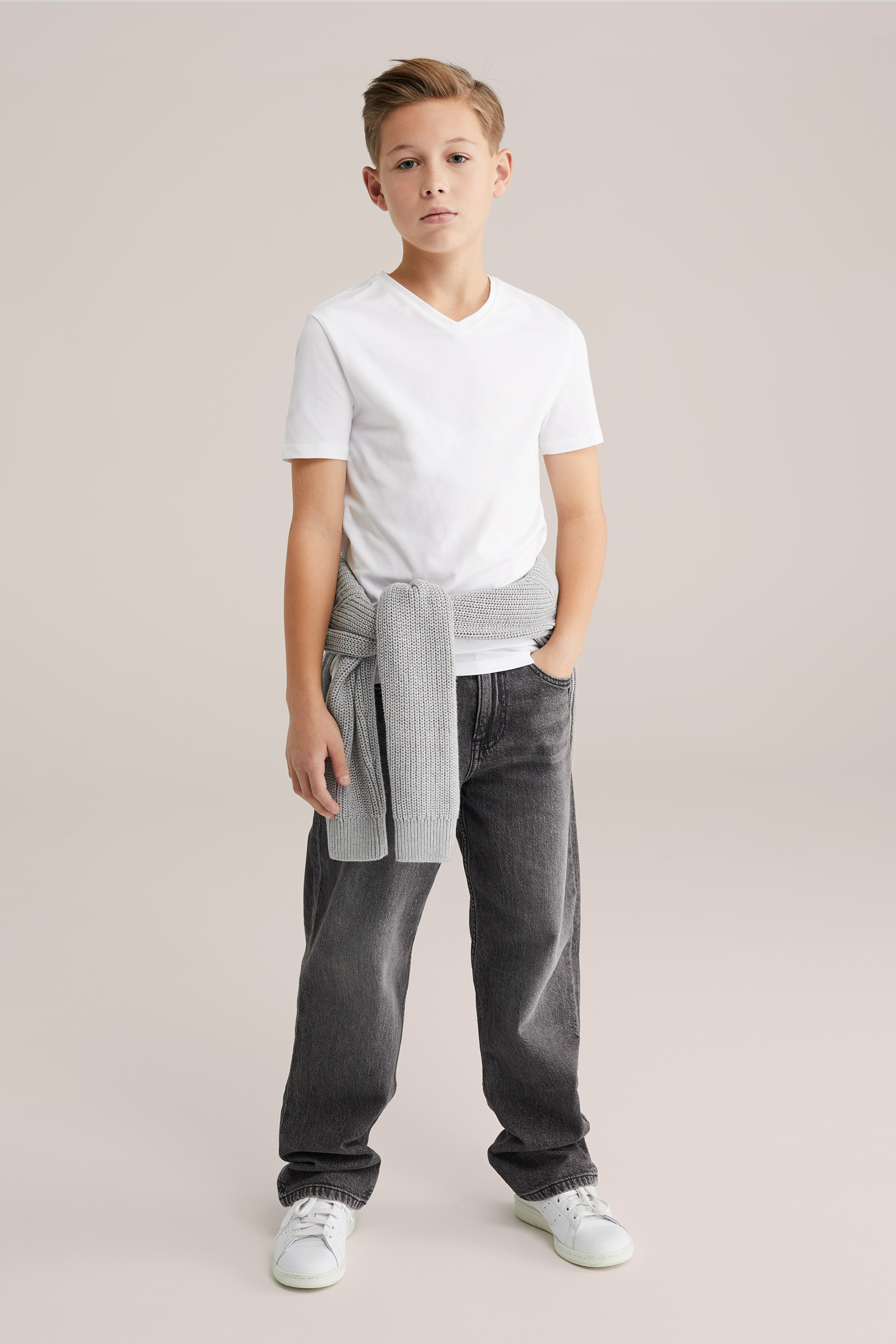 Jongens basic T-shirt met V-hals