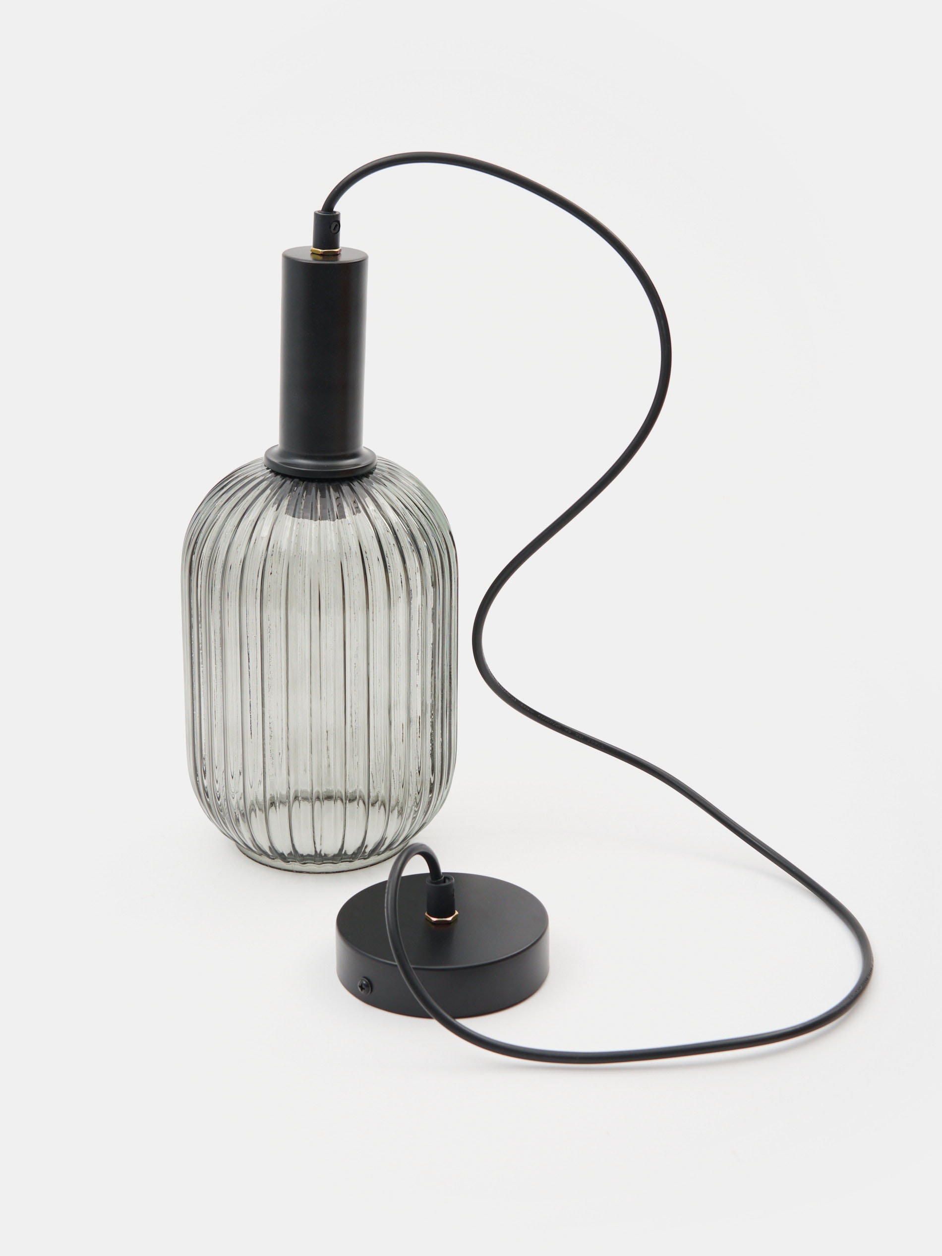 Lampa wisząca z ryflowaniem
