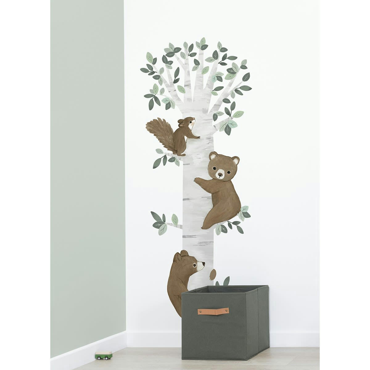 KHARU - Grand sticker ours montent à l'arbre en vinyle mat multicolore