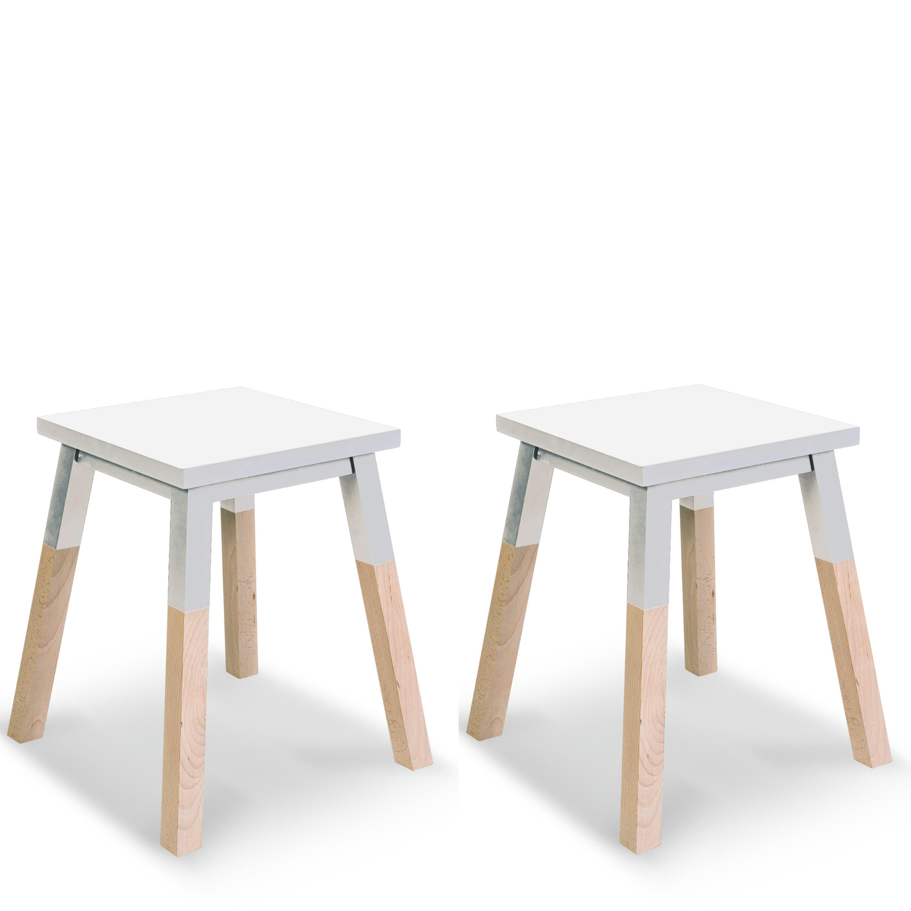 EGEE - 2 tabourets laqués en frêne, assise 35 cm