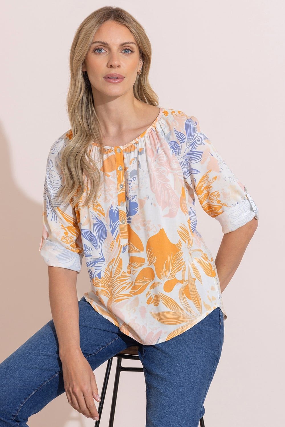 Klass. Floral Printed Blouse