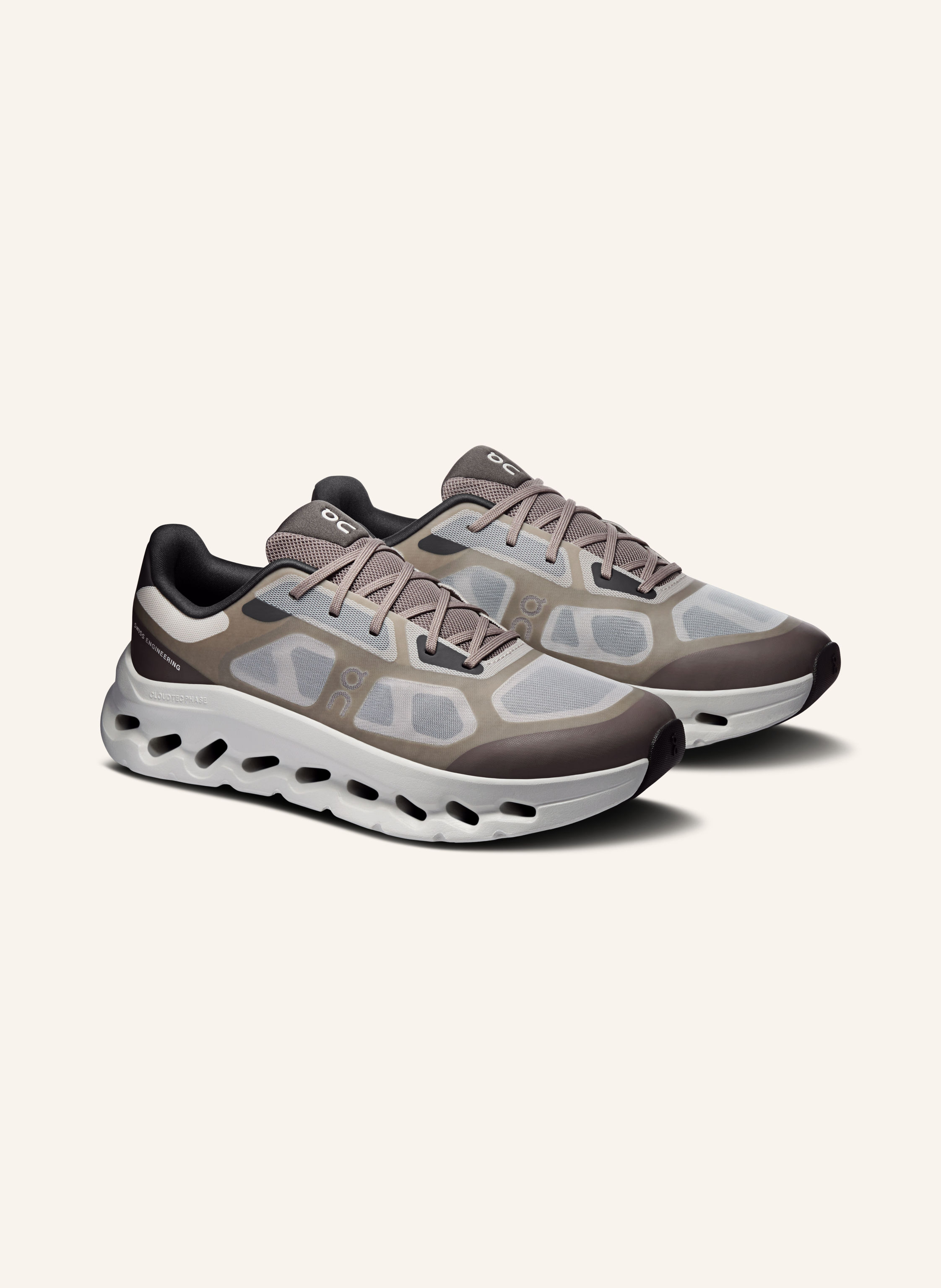 On Sneaker CLOUDTILT REMIX