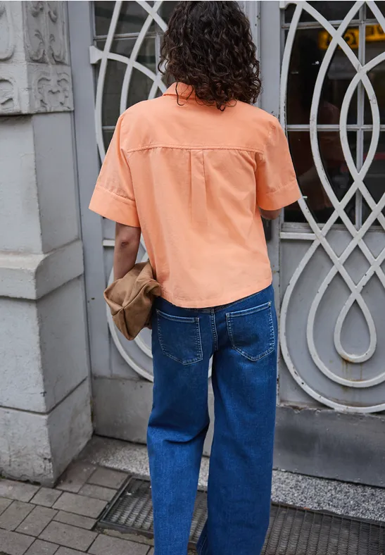 Kurzarm Bluse in Cord-Qualität