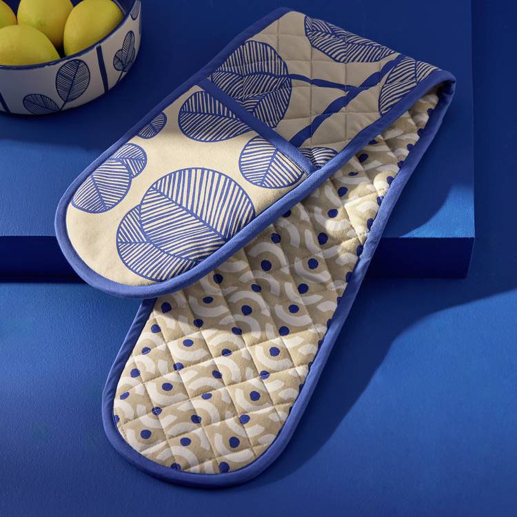 Habitat Blue Leaf Double Oven Gloves - Cream & Blue