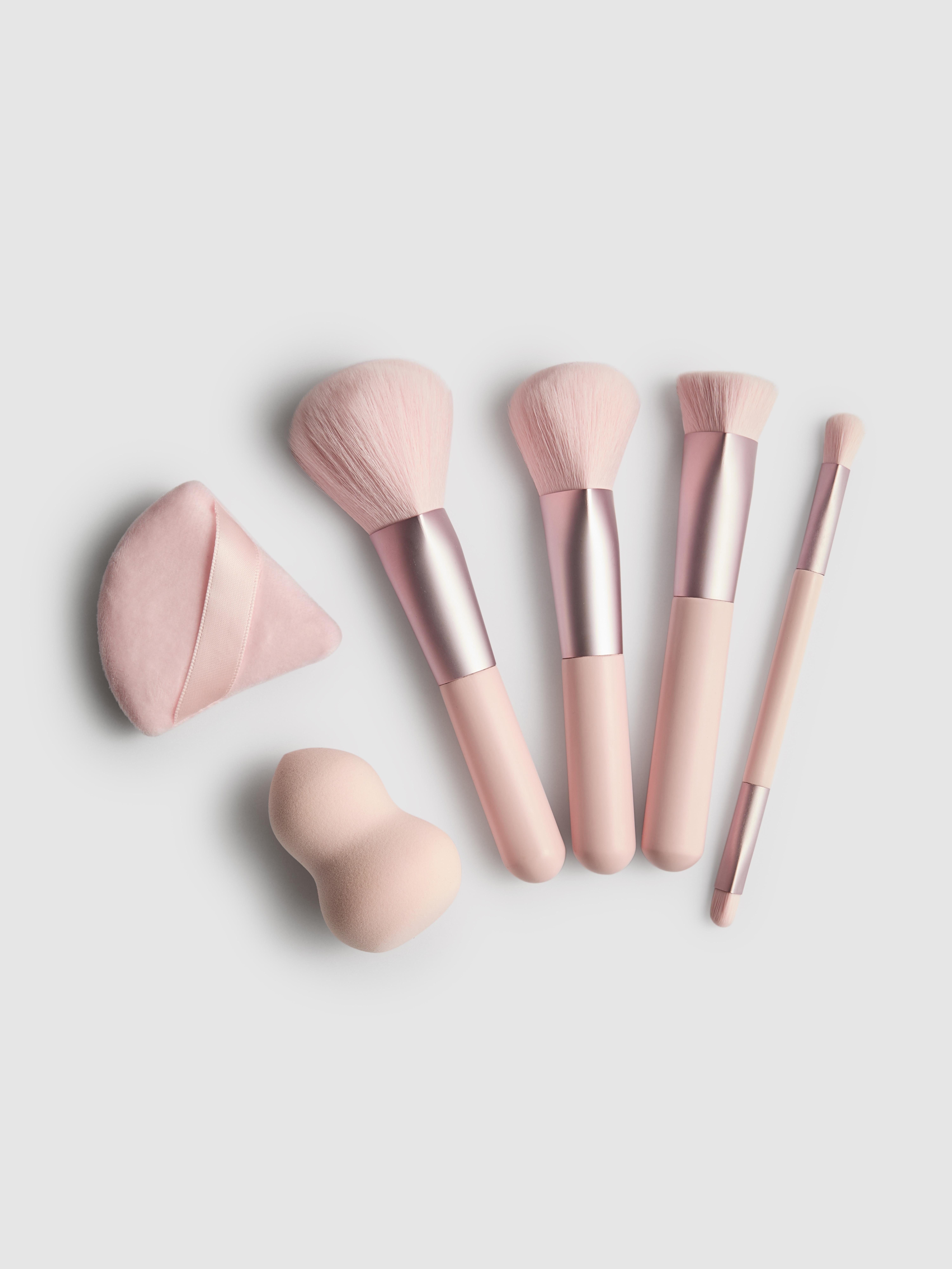 6-Piece PS... Sweet Makeup Brush Set
