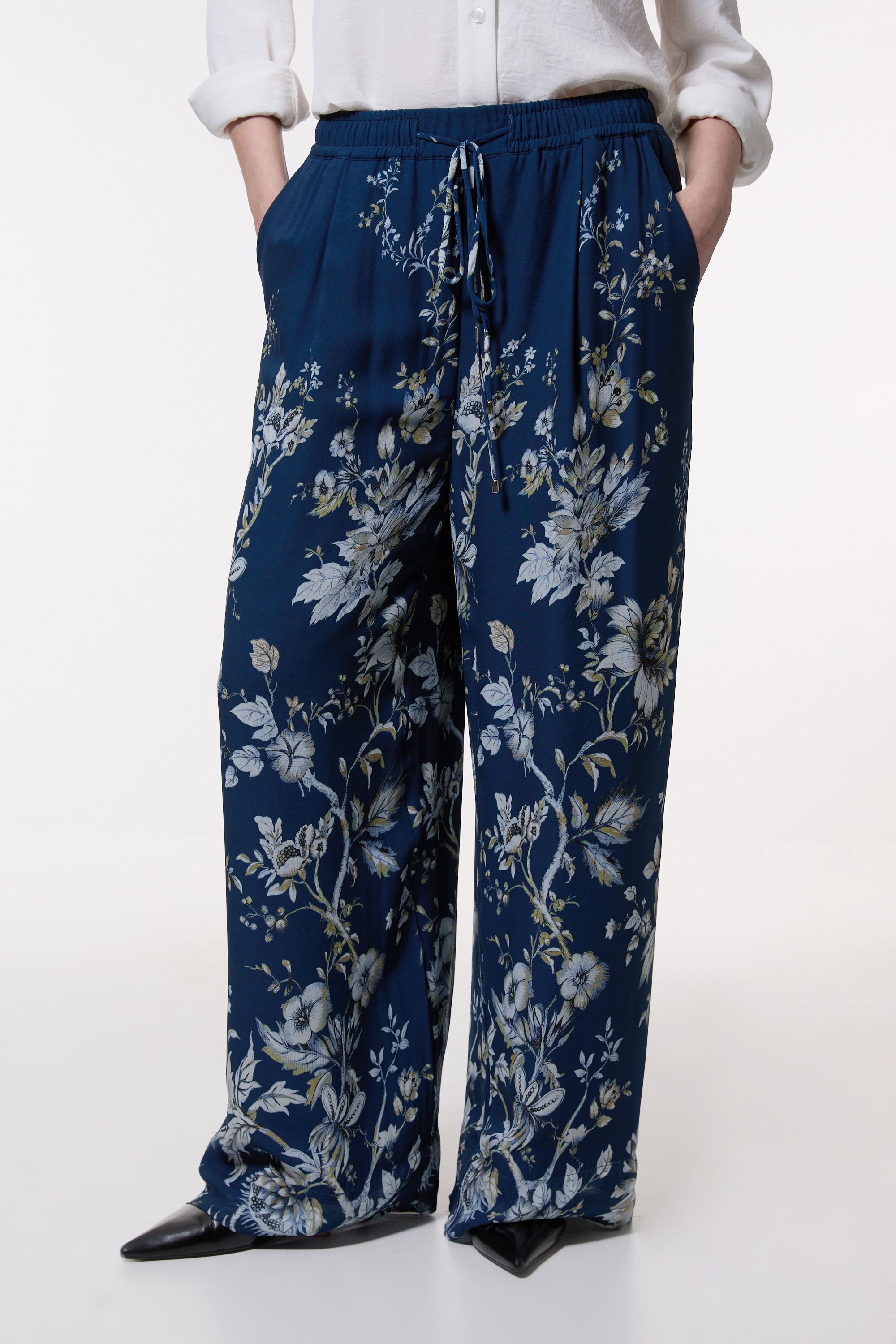 KarenMillen Floral Border Print Viscose Woven Wide Leg Trouser