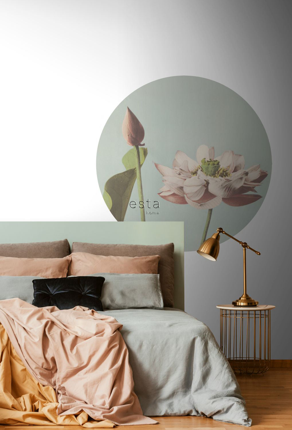 ESTAhome zelfklevende behangcirkel lotusbloem oudroze en vergrijsd blauw - Ø 140 cm - 159018