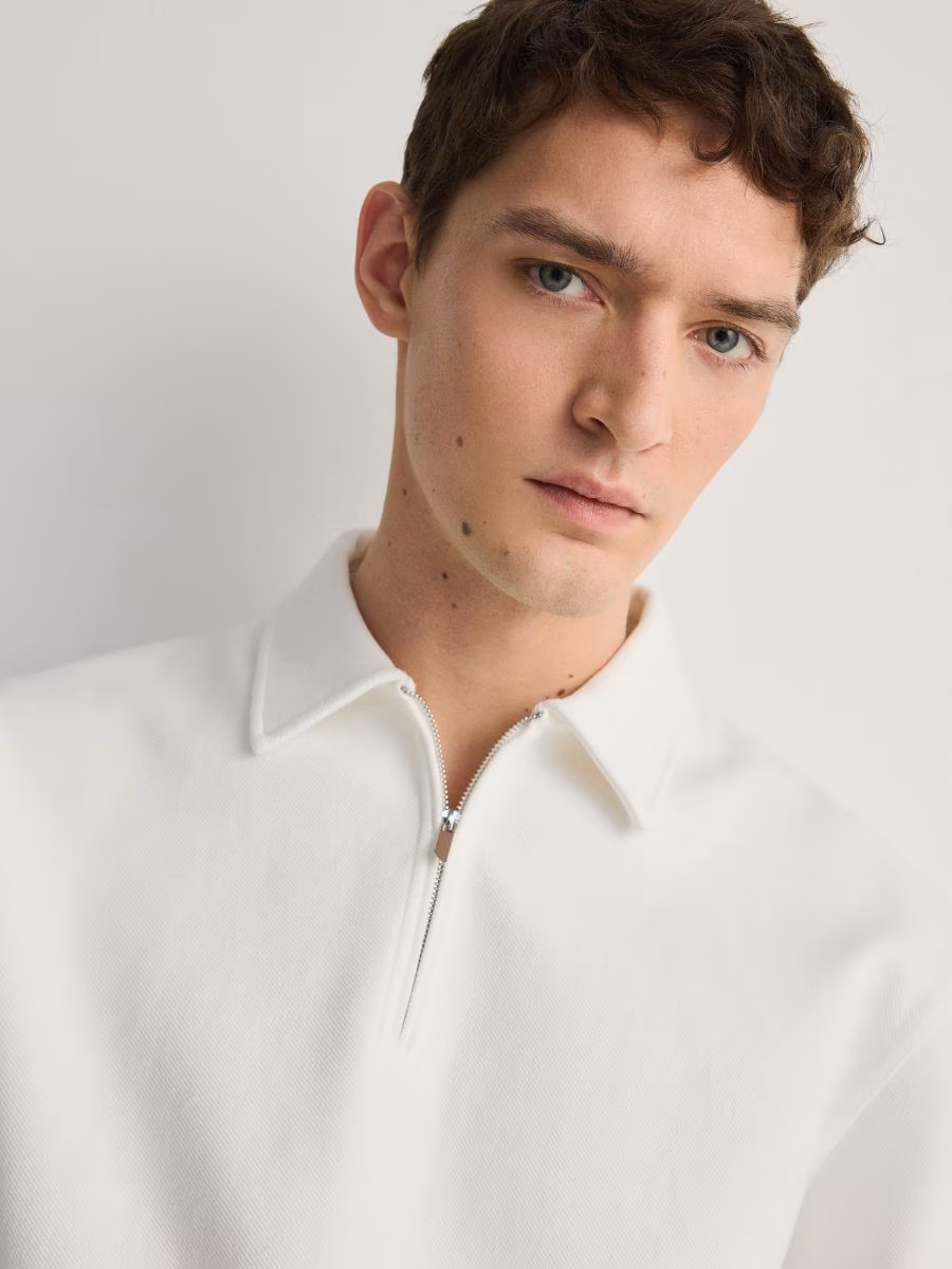 Collar Sweatshirt