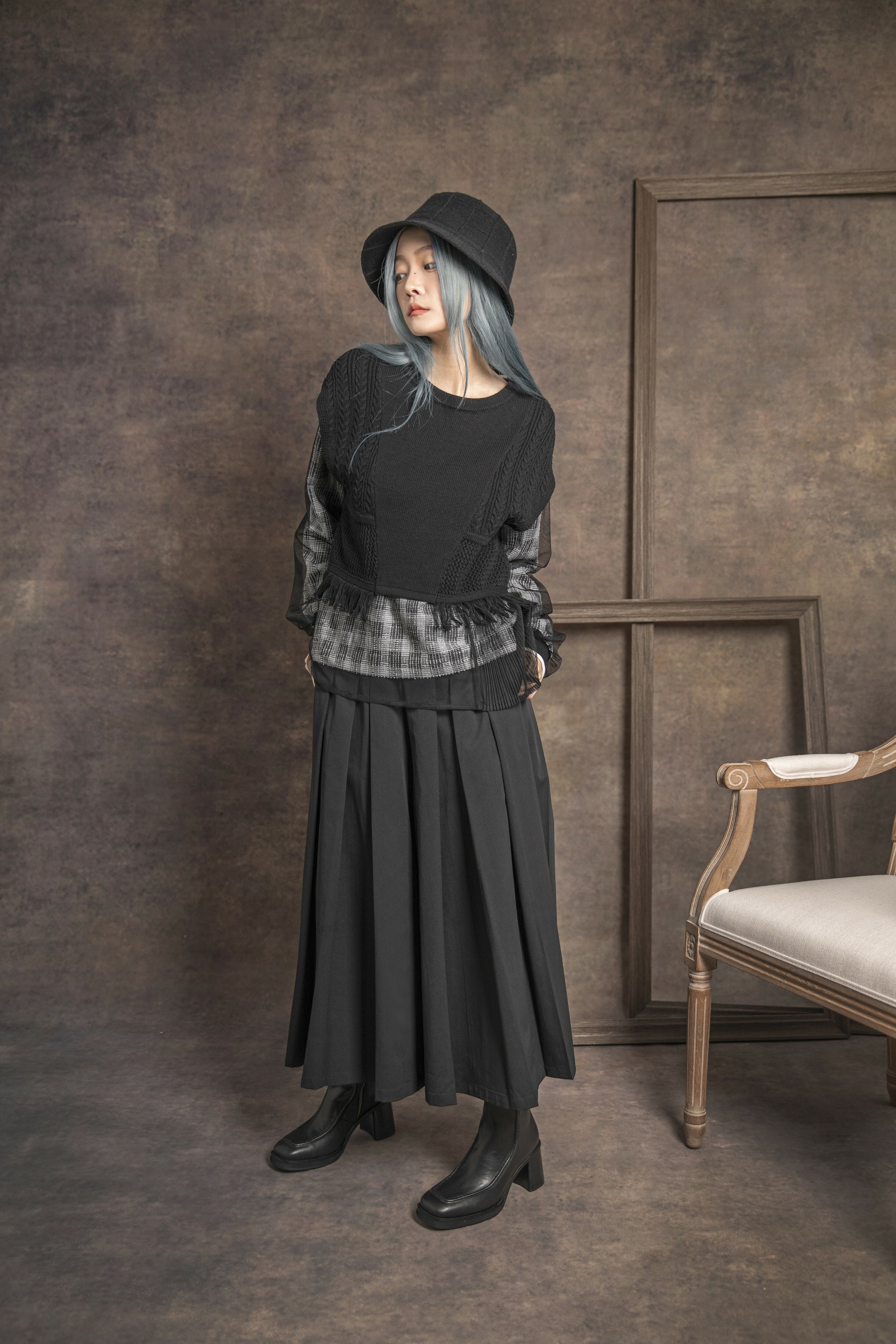Fringed detail sweater - 180X