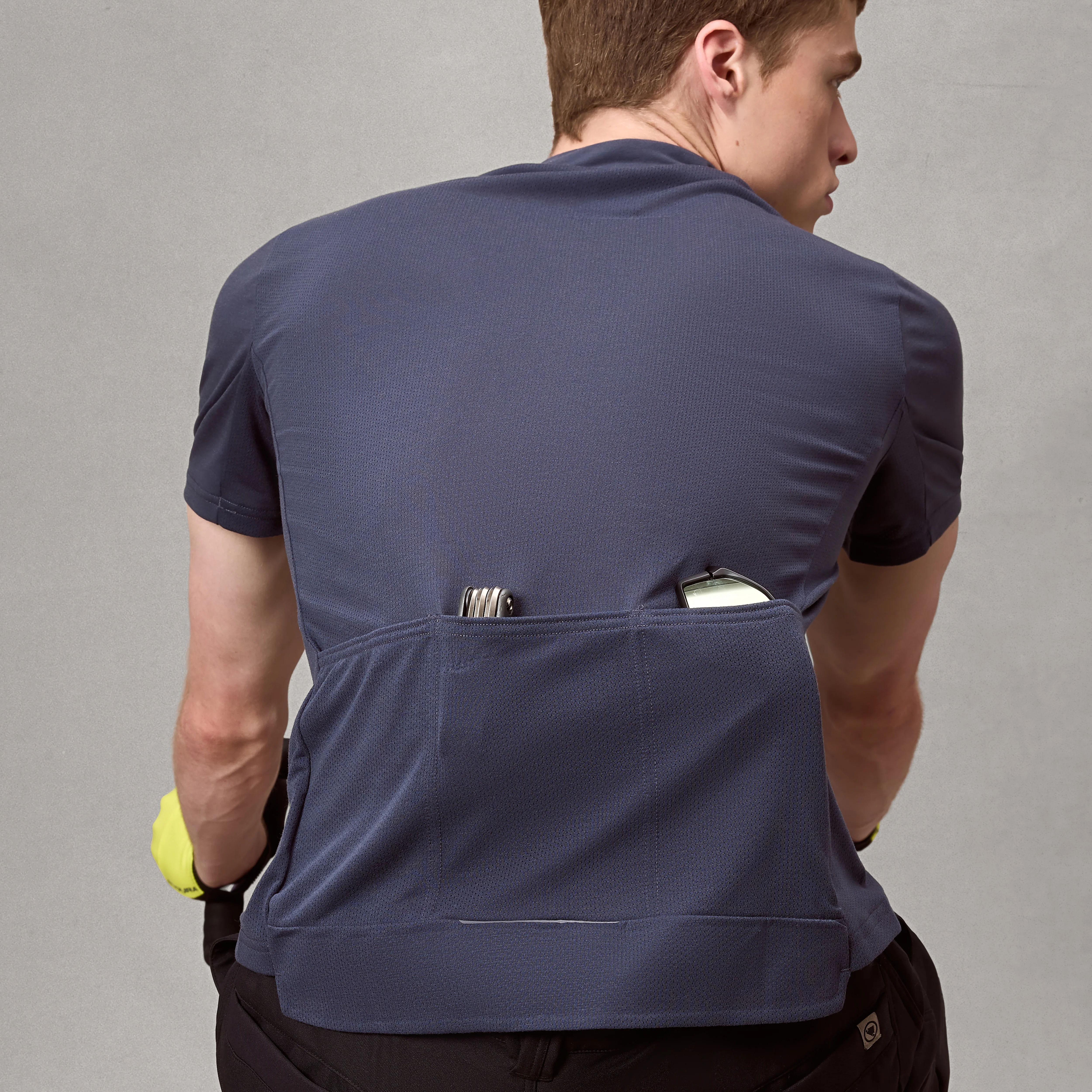 Men's Loop S/S Zipped Jersey - Carbon Grey