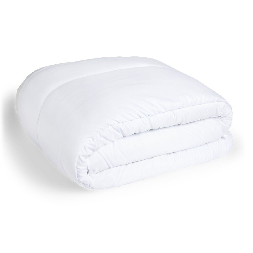 Couette caline polyester blanc 2 places 220x240cm