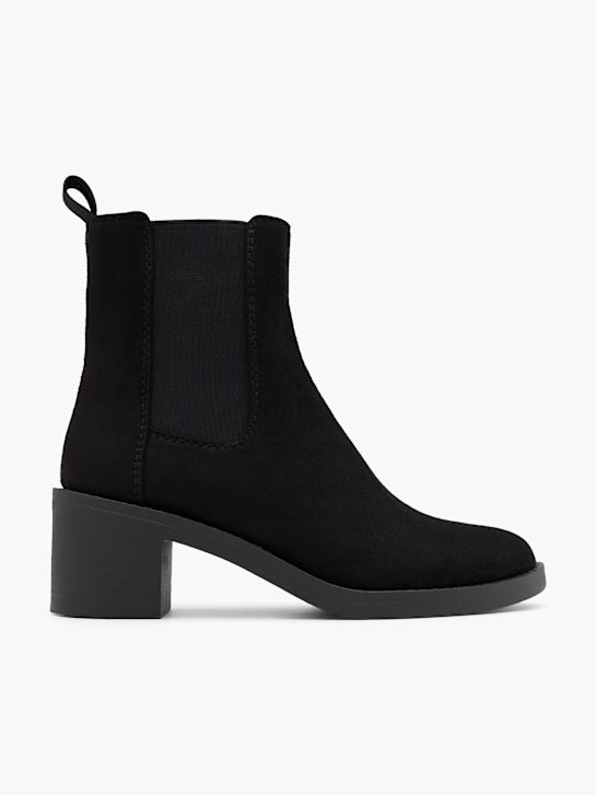 Heeled chelsea boot
