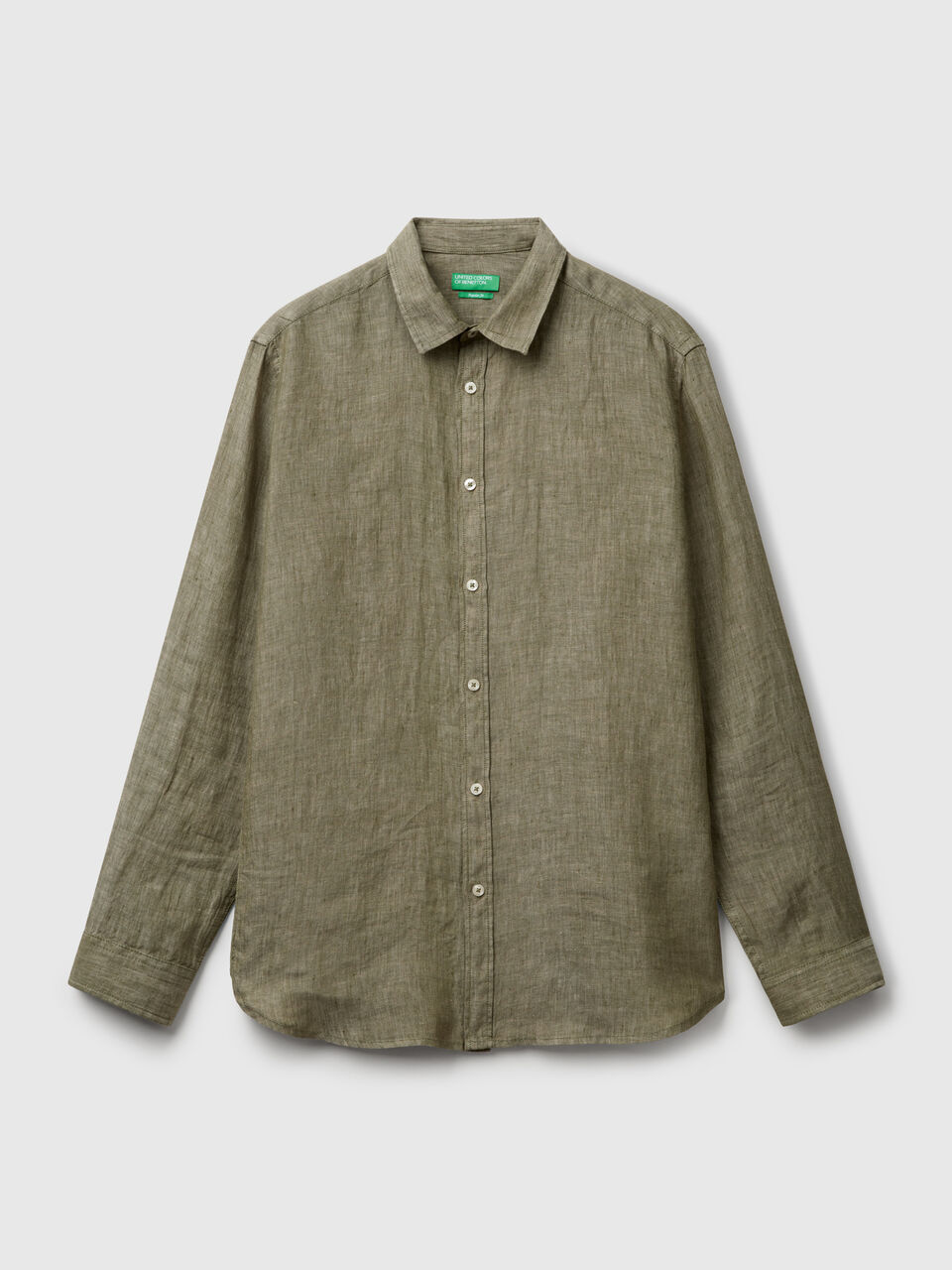 Military green shirt in pure linen