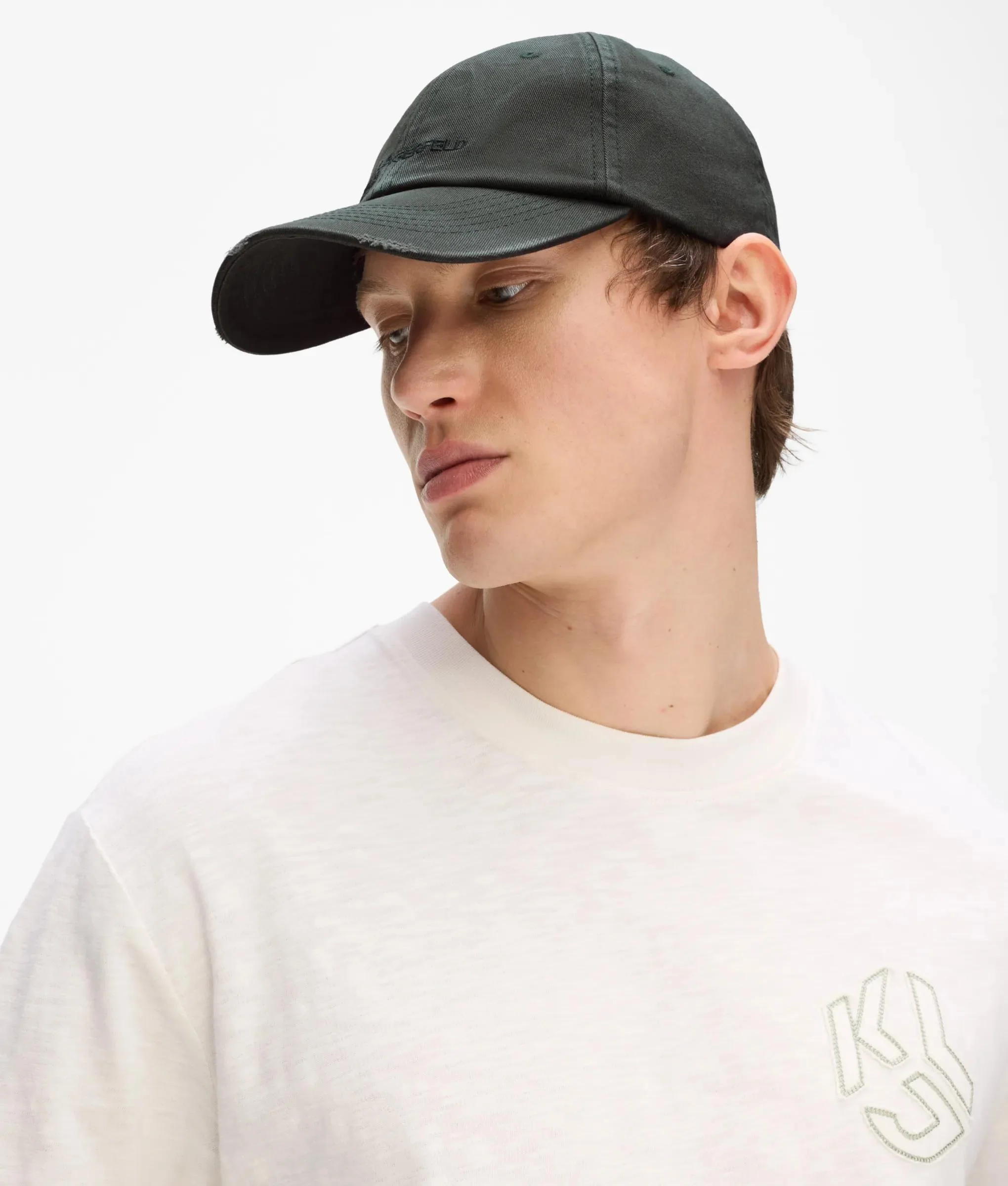 Casquette avec logo délavé