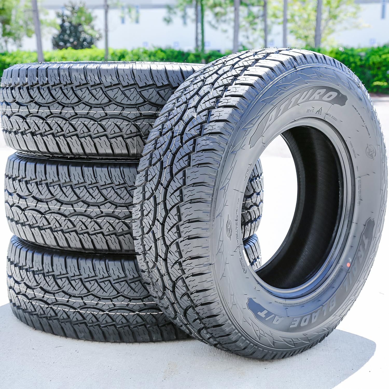 A/T All Terrain LT245/75R17 121/118S E Light Truck Tire(265/65R17 112T)