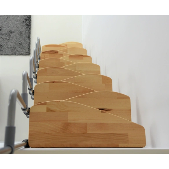 Raumspartreppe, Stahl, 12 Stufen, max. Geschosshöhe