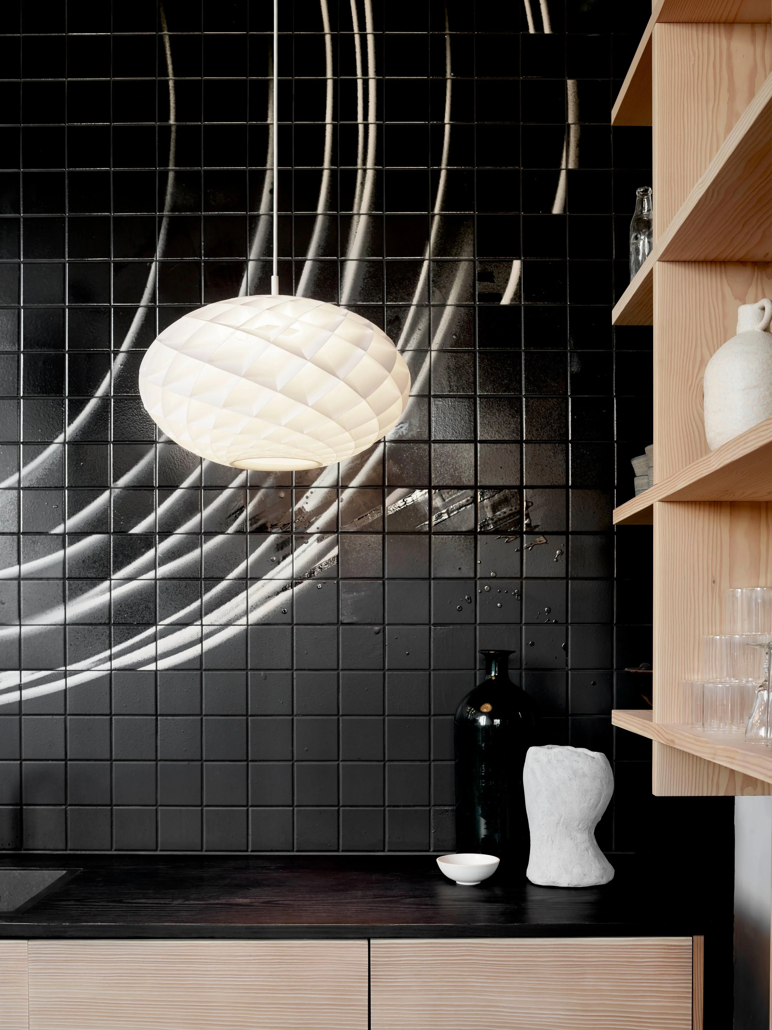 Ovale LED-Pendelleuchte Patera