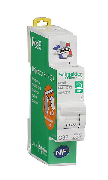 Disjoncteur peignable courbe C phase   neutre 32A Schneider Electric Resi9 XP