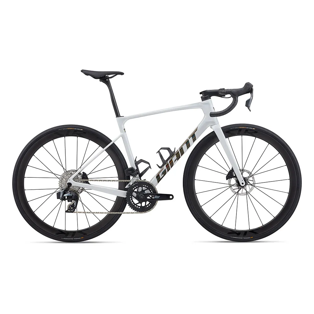 Giant Defy Advanced Pro 1 Rival AXS 2025 road bike
