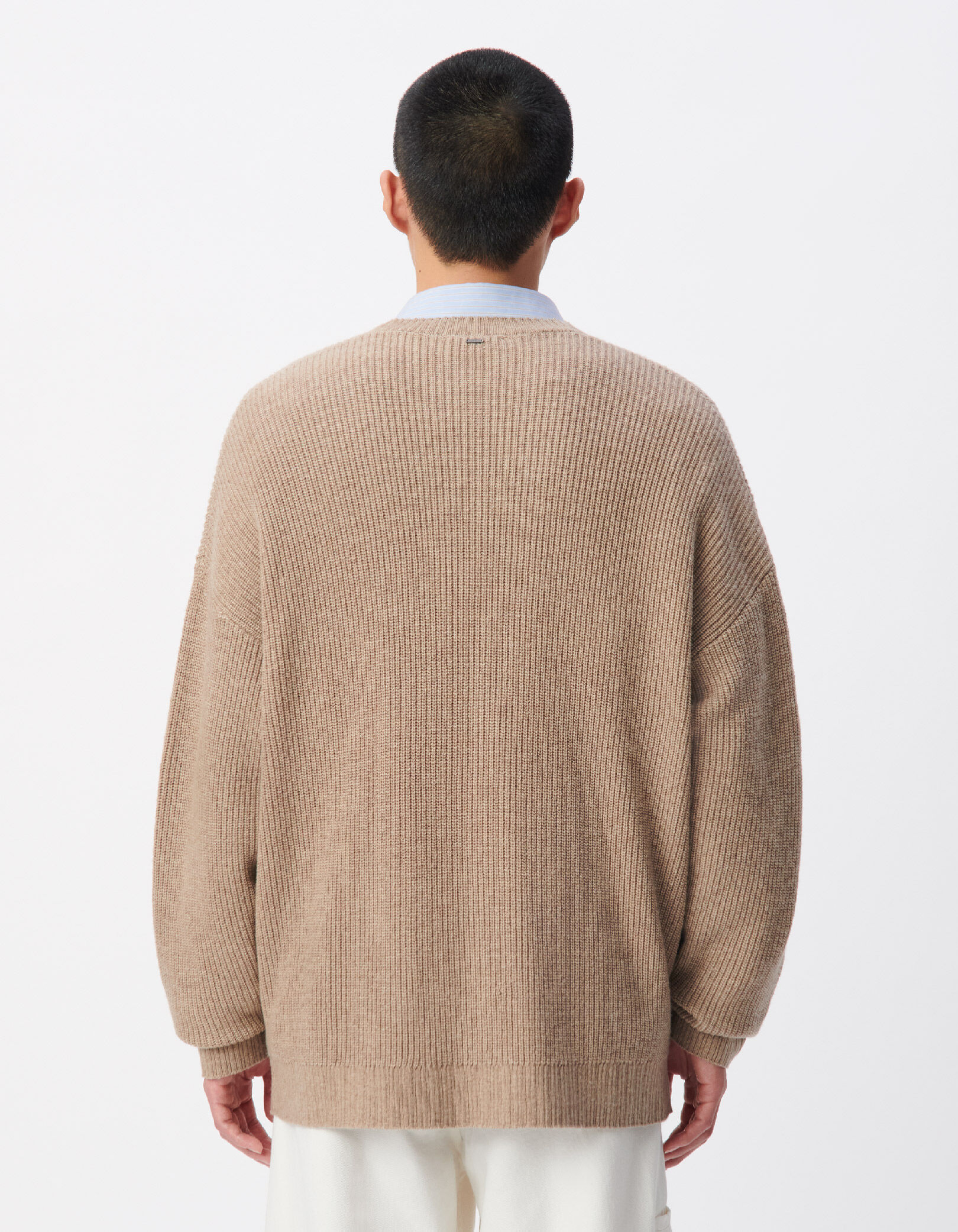 Cardigan beige tricot boutonné encolure V Homme
