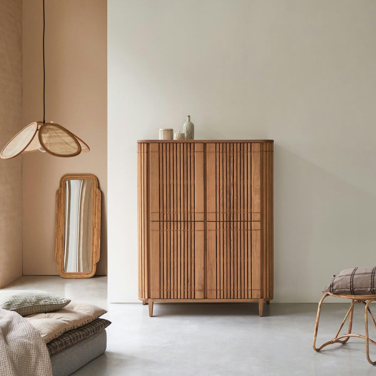 KOPPAR - Armoire en chêne massif