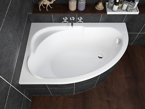 Baignoire asymétrique 130 x 85 Gauche STANDARD acrylique blanc   Habillage en polystyrène   Pieds   Vidage à chromé