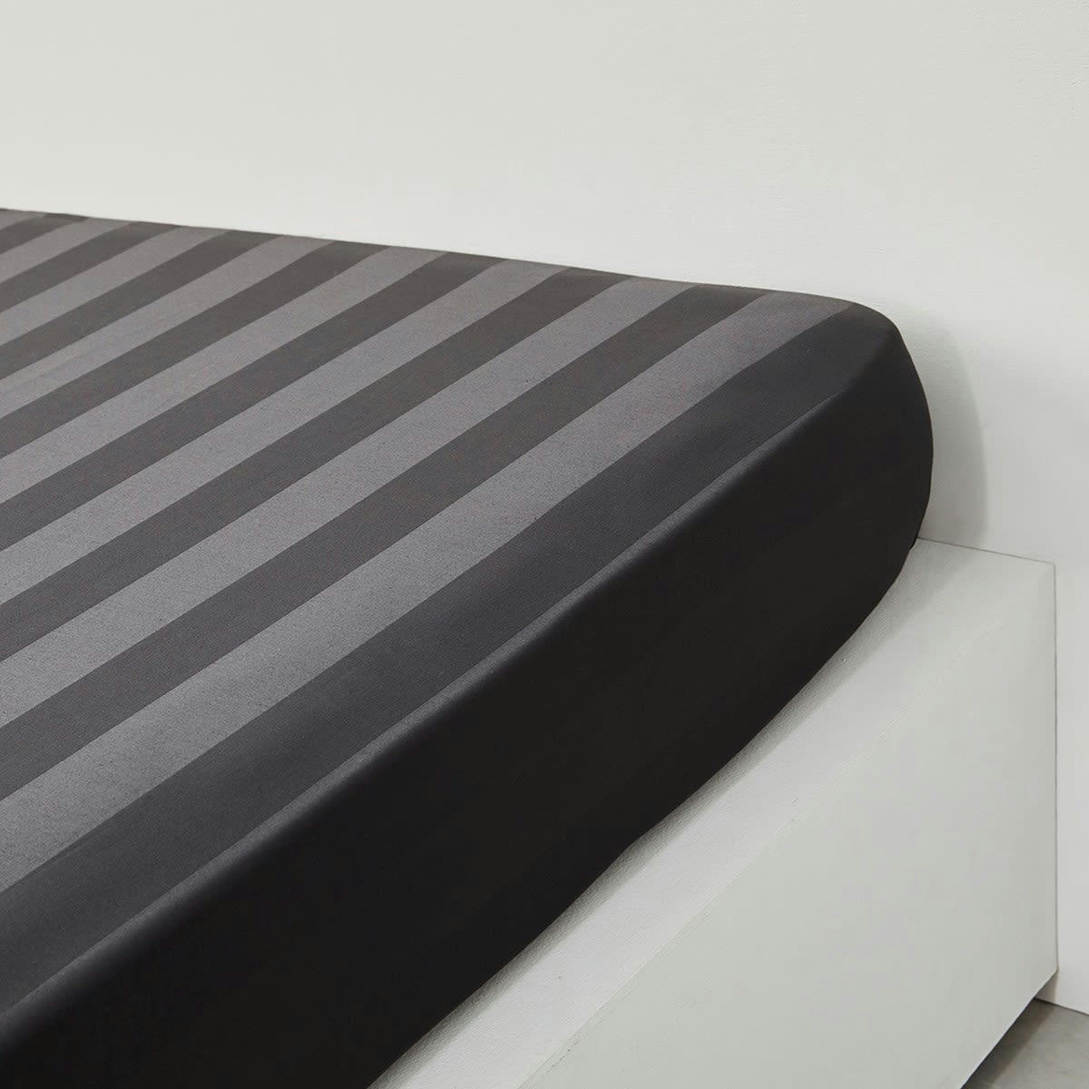 PRESTIGE - Drap housse en Coton Noir 140x200 cm