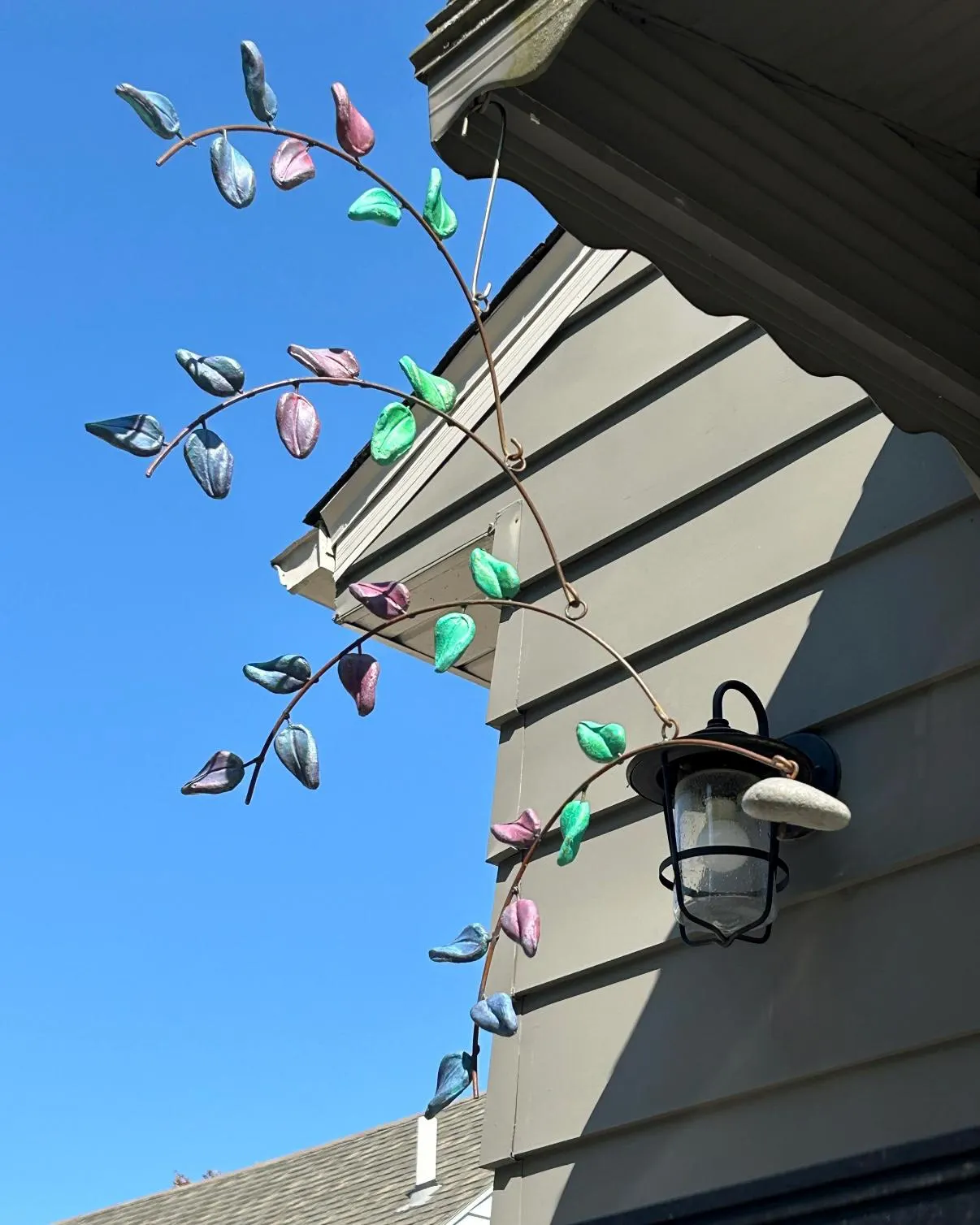 Terra Cotta Leaf Mobile, Hanging Garden Art, Outdoor Garden Decor, Metal Leaf Sculpture, Porch Décor, Backyard Accent, Nature Art