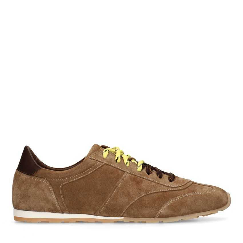 Manfield Beige suède sneakers met dubbele veters