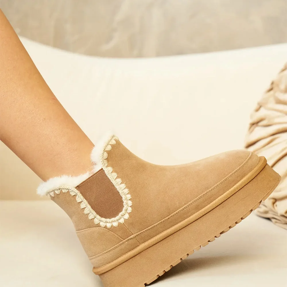 UGG Sherpa Platform Boot