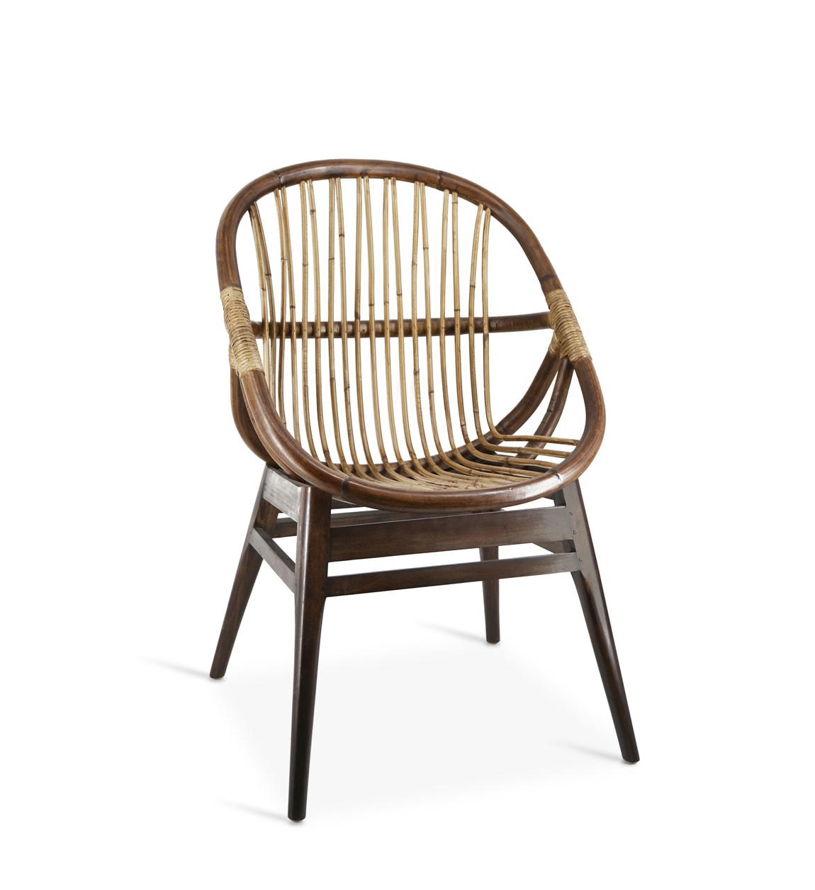 - Fauteuil en bois de mindi et rotin