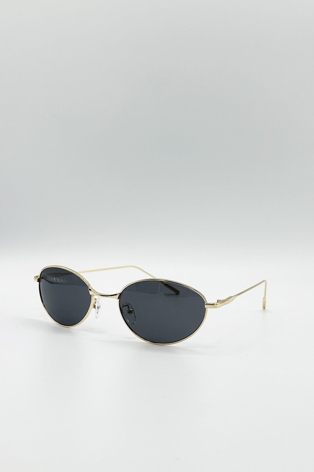 SVNX Metal Oval Cat Eye Sunglasses In Black