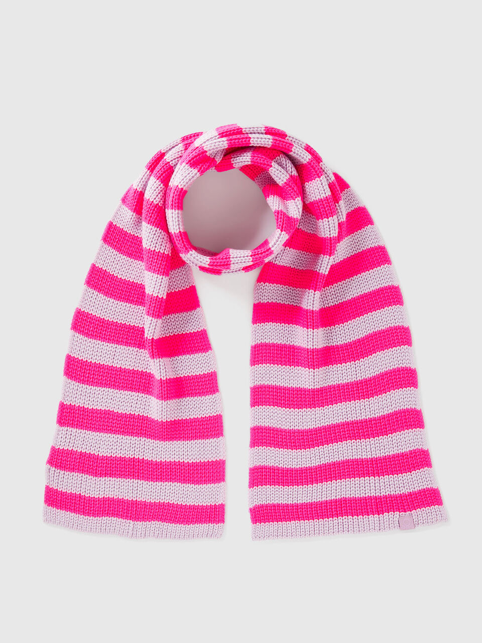 Striped knit scarf