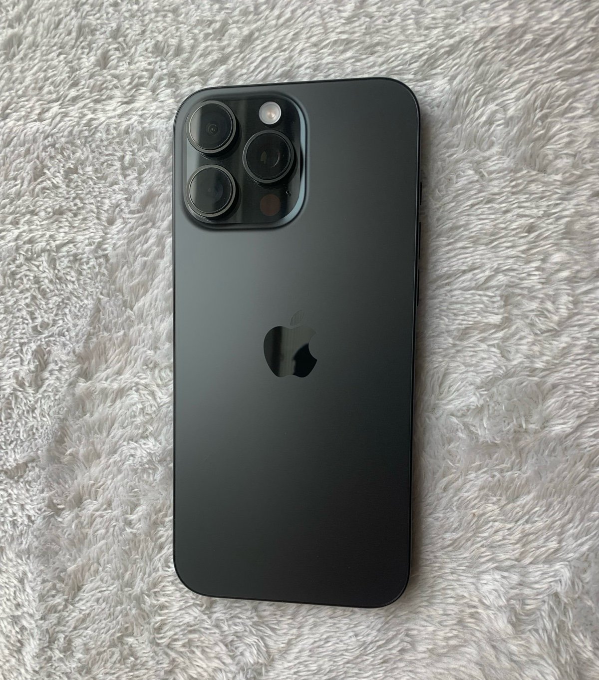 Apple iPhone 16 Pro Max T-mobile / Metro PCS 256GB