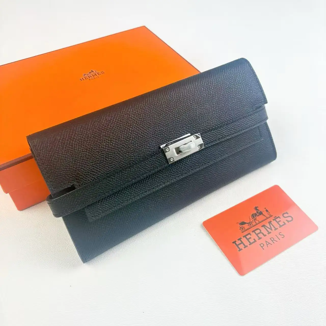 Hermes Kelly Classique To Go wallet