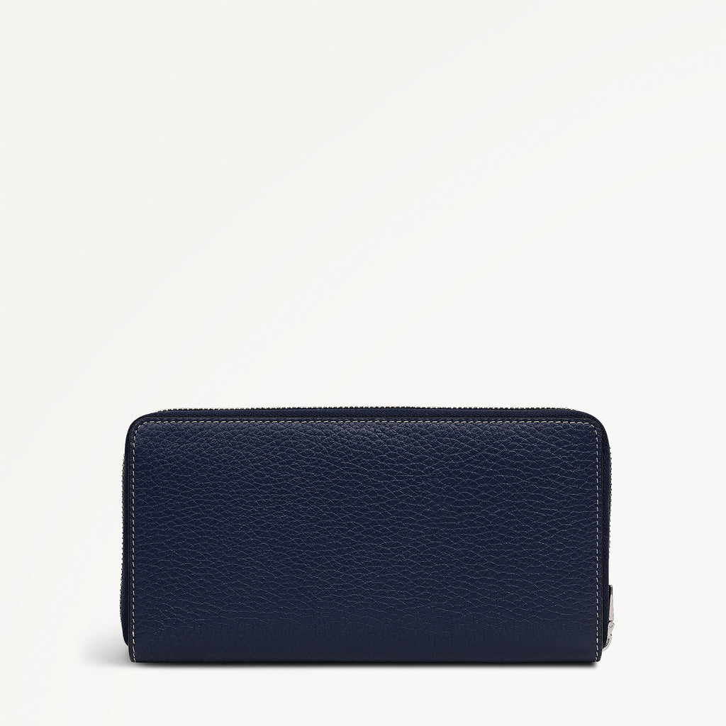 Dukes Place - Large Zip Around Purse