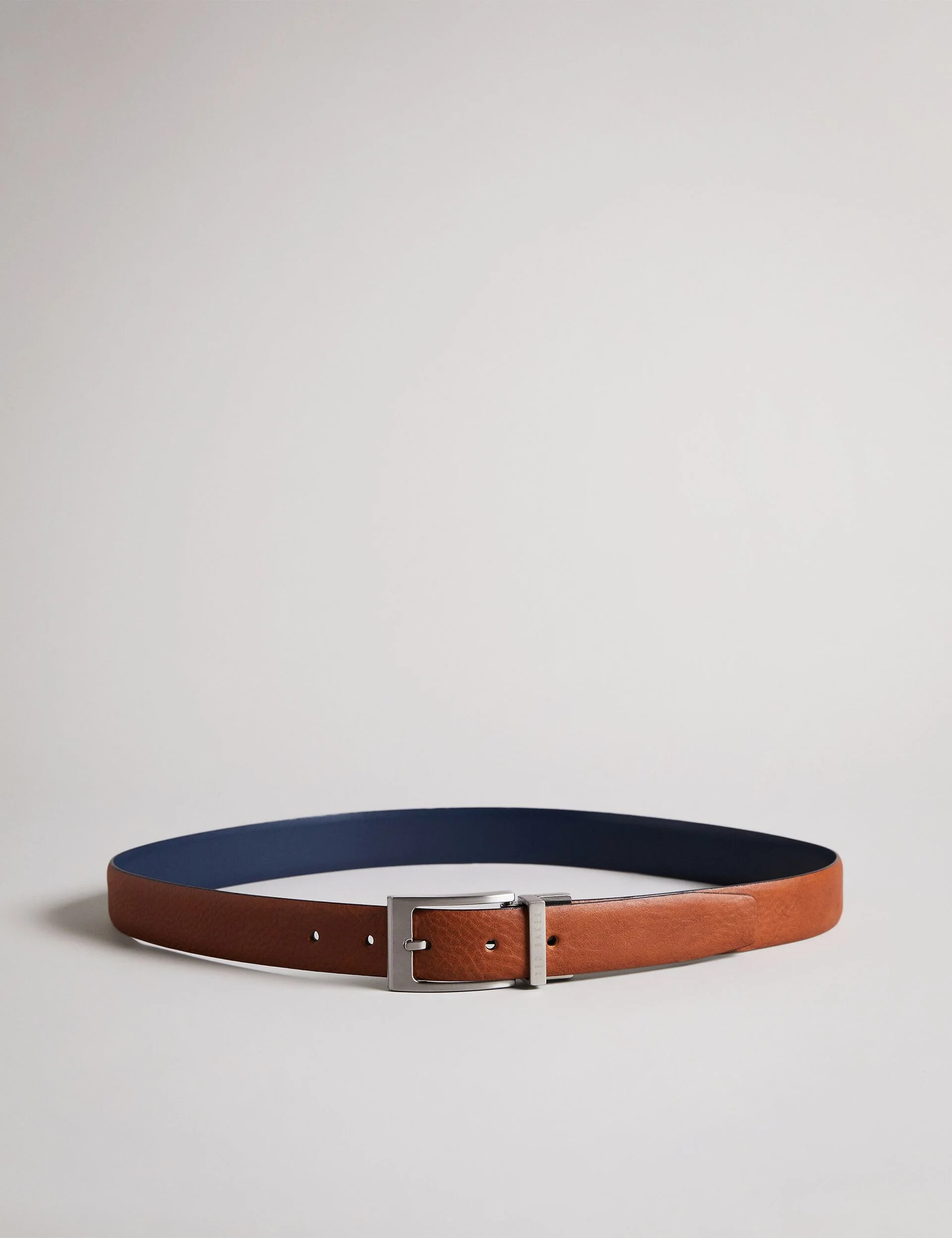 KARMER | TAN