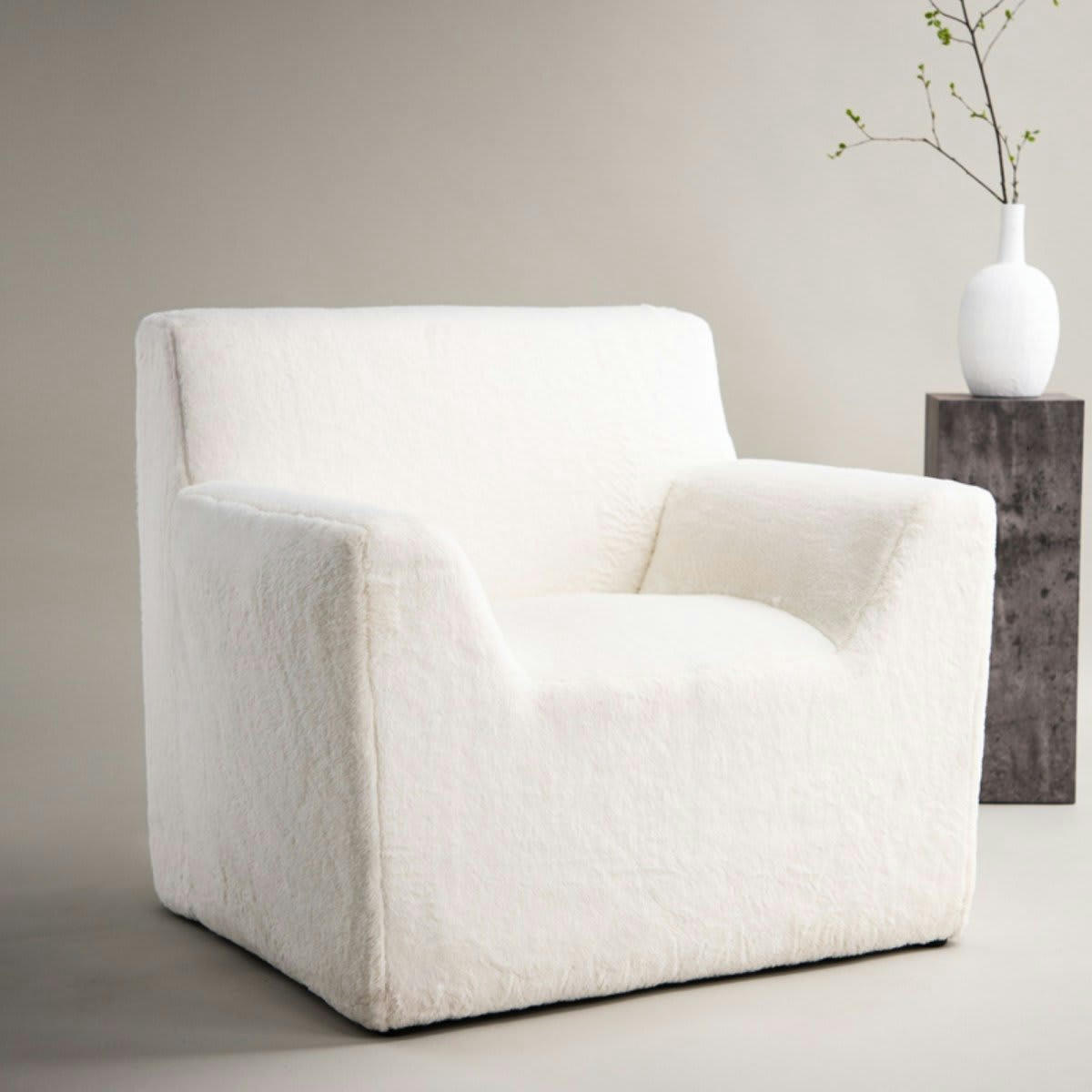 TIBO - Fauteuil blanc en tissu polaire