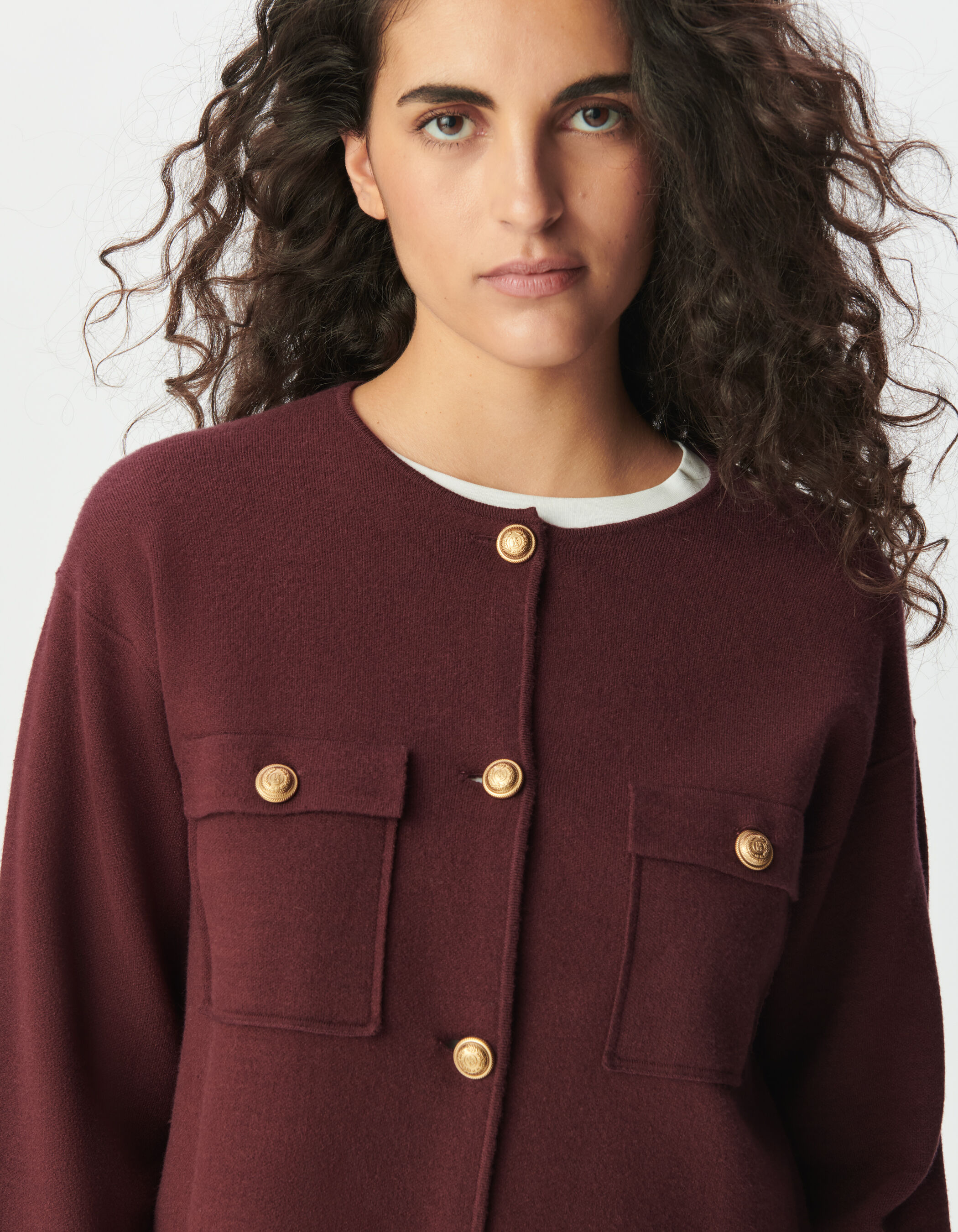 Cardigan court blanc tricot poches plaquées Femme