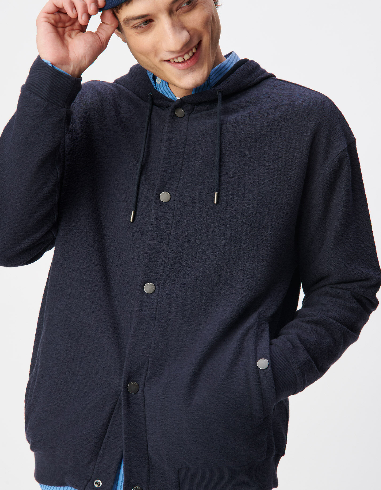 Cardigan capuche marine boutons pressions Homme