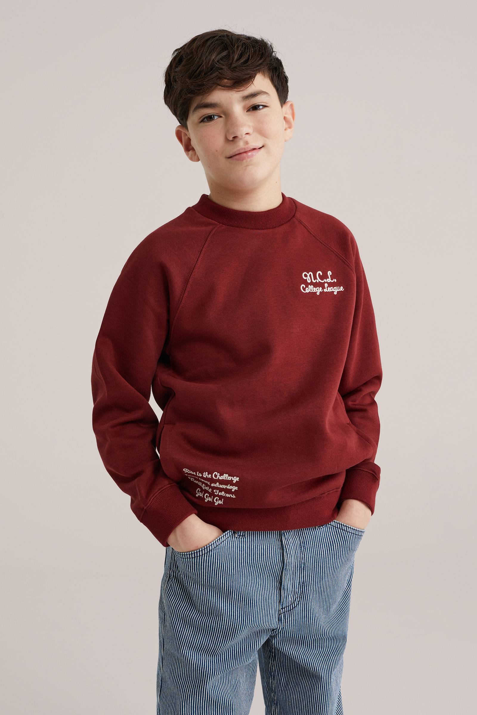 Jongens sweater met embroideries