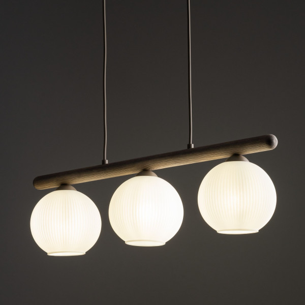 Lampa Wisząca Tk Lighting Virlo Białe Ryflowane Klosze Na Drewnianej Belce