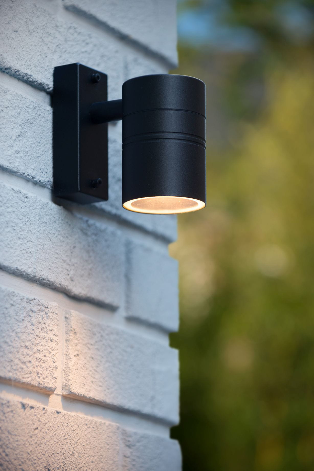 Kinkiet zewnętrzny czarny ARNE-LED 1xGU10x5W IP44 Lucide