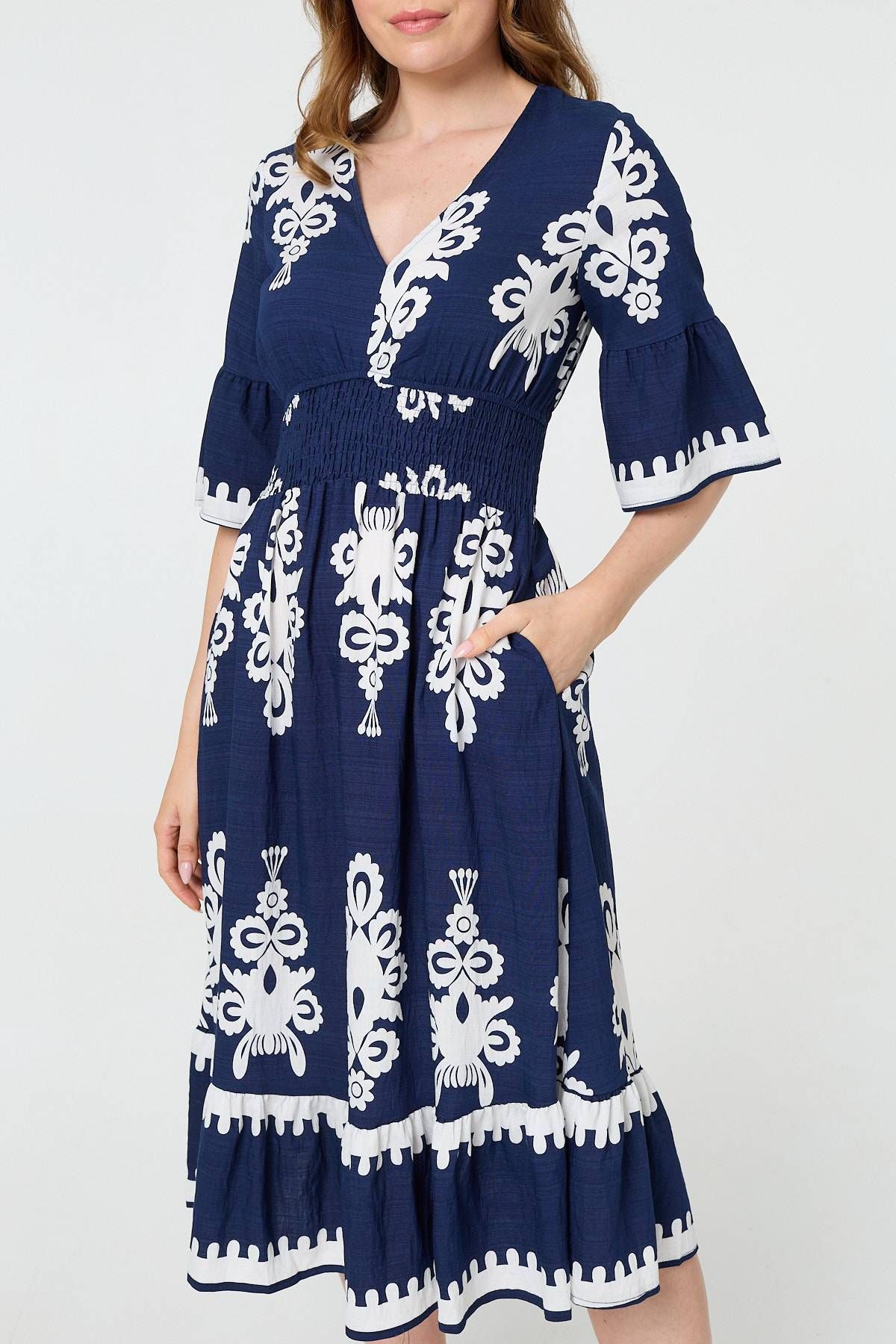 Izabel London Ikat Print 1/2 Flared Sleeve Midi Dress