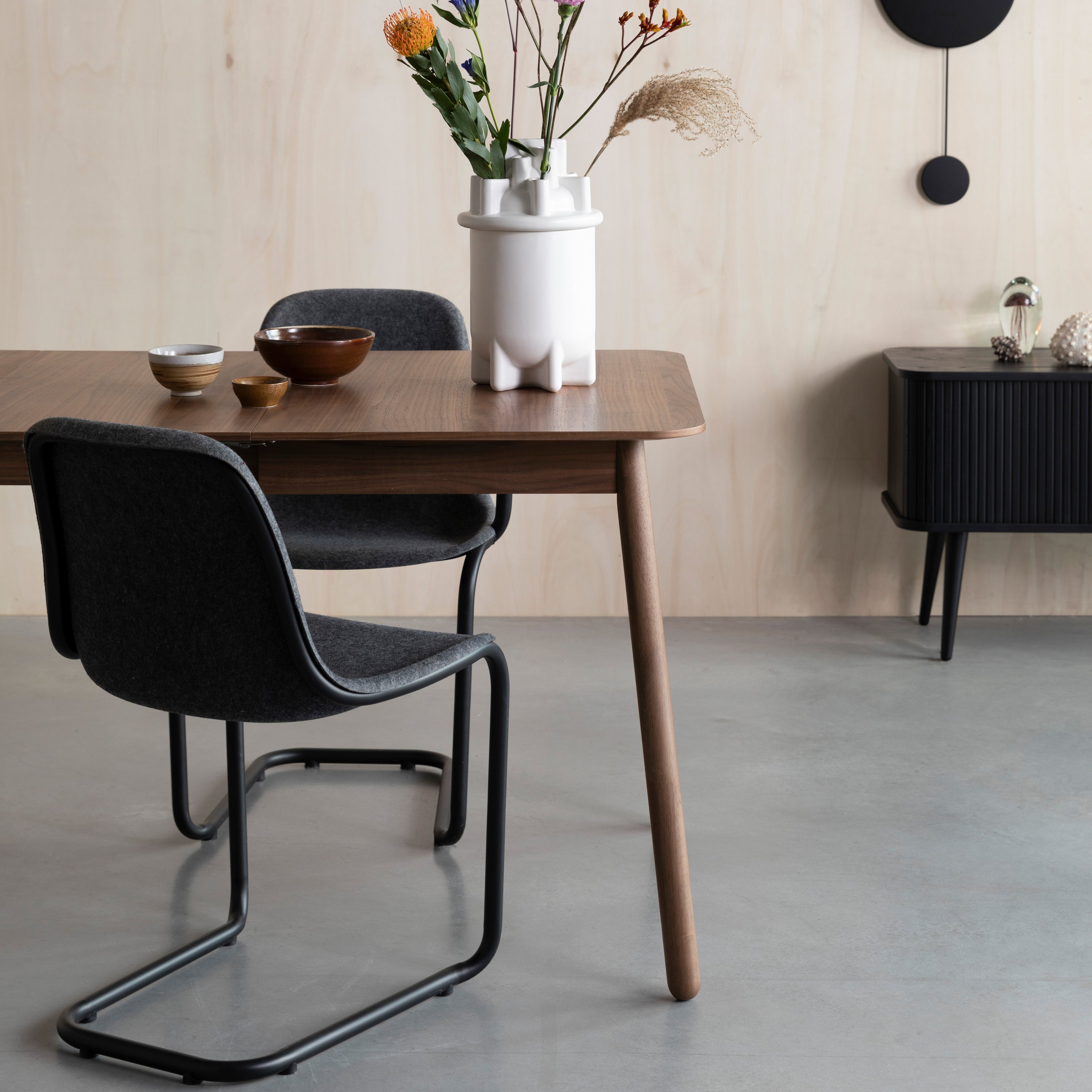 Zuiver Glimps Eettafel Uitschuifbaar - 180/240 x 90 cm - Walnoot