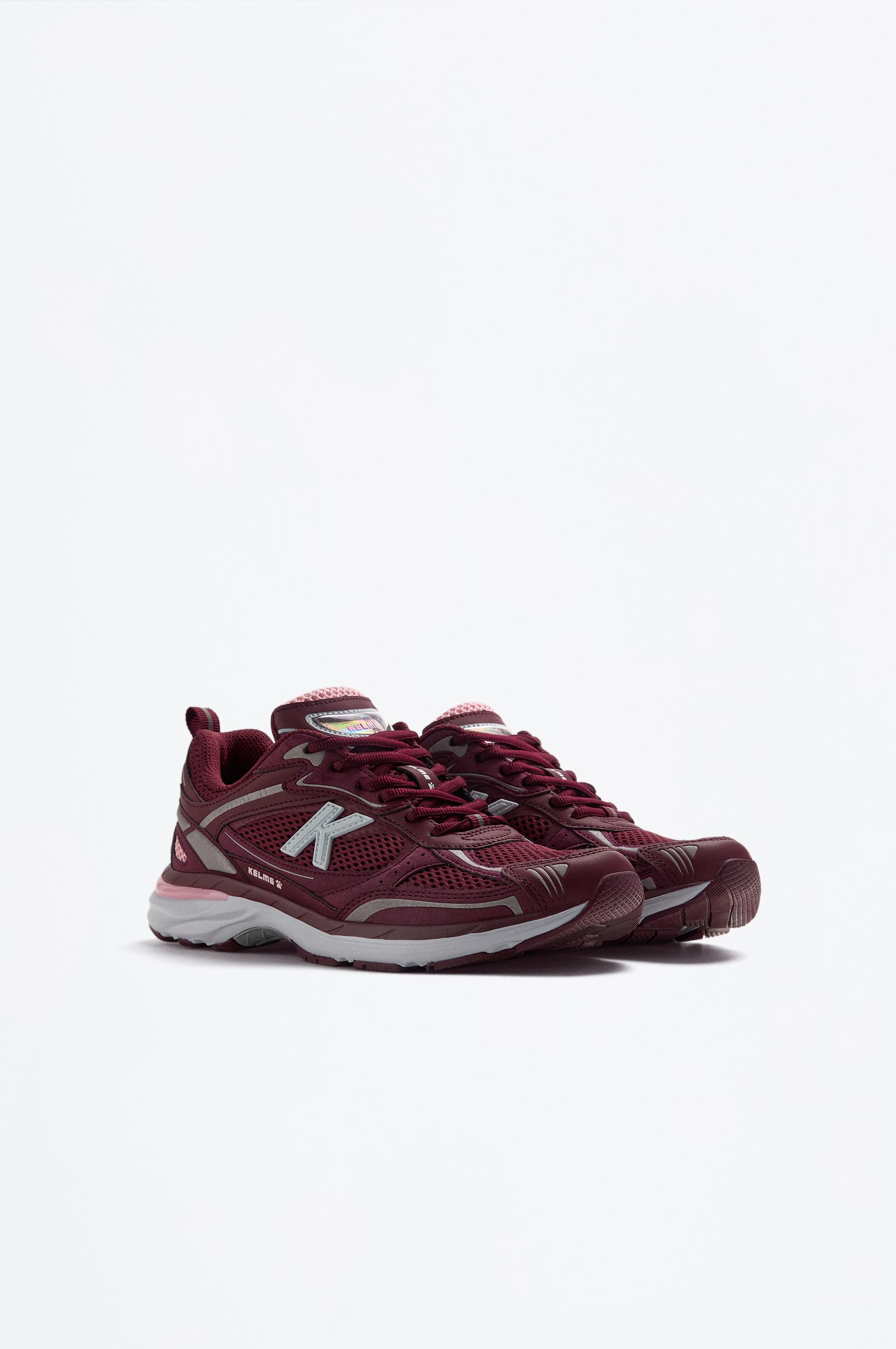 Zapatilla deportiva Kelme