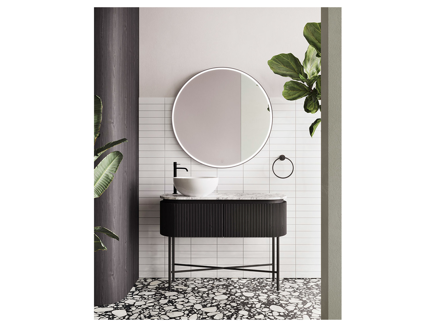 Lustro ścienne Vitoria Premium LED 70 w czarnej ramie